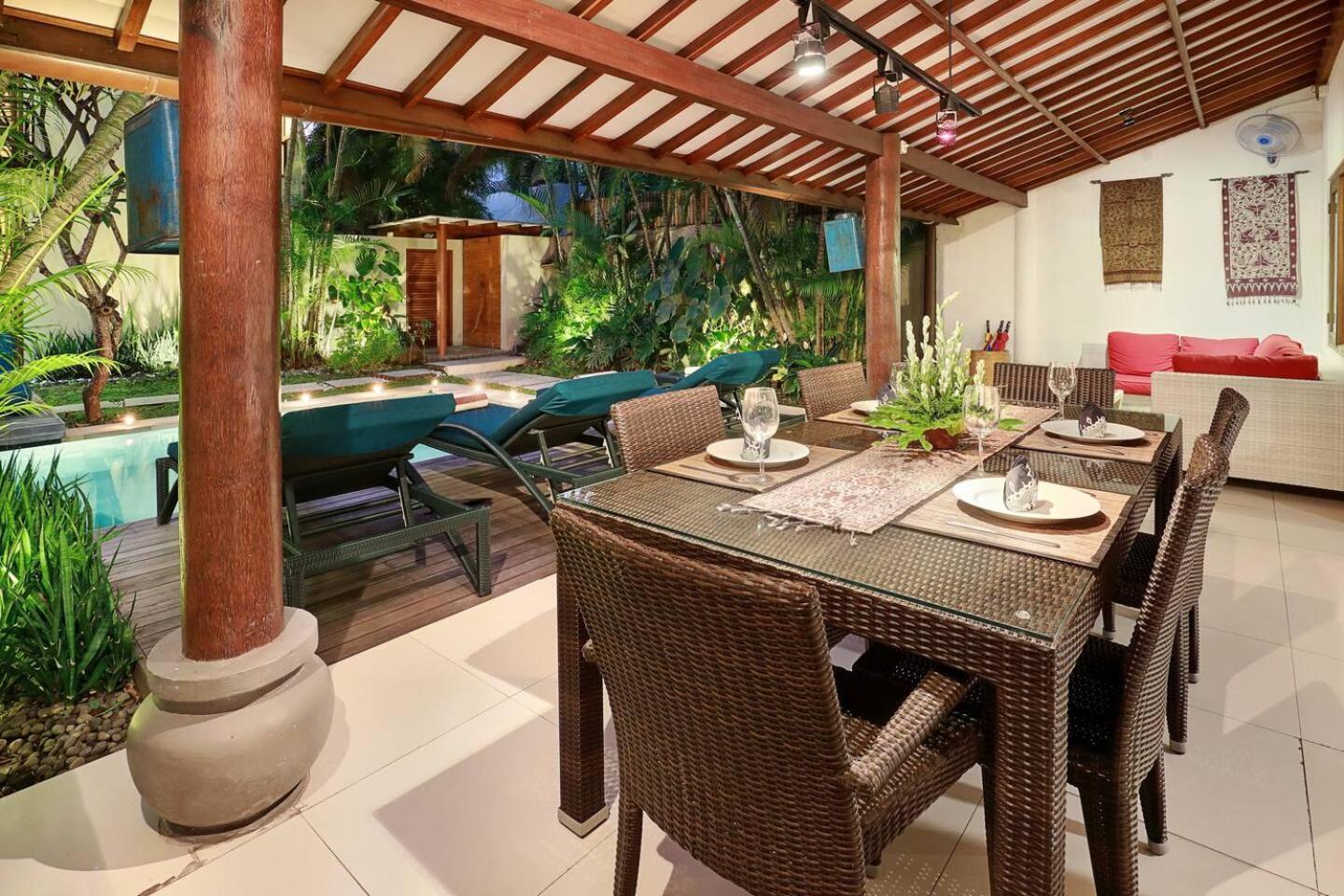 Super Value 4 Bedroom, Walk To Bintang Supermarket Σεμινιάκ Εξωτερικό φωτογραφία